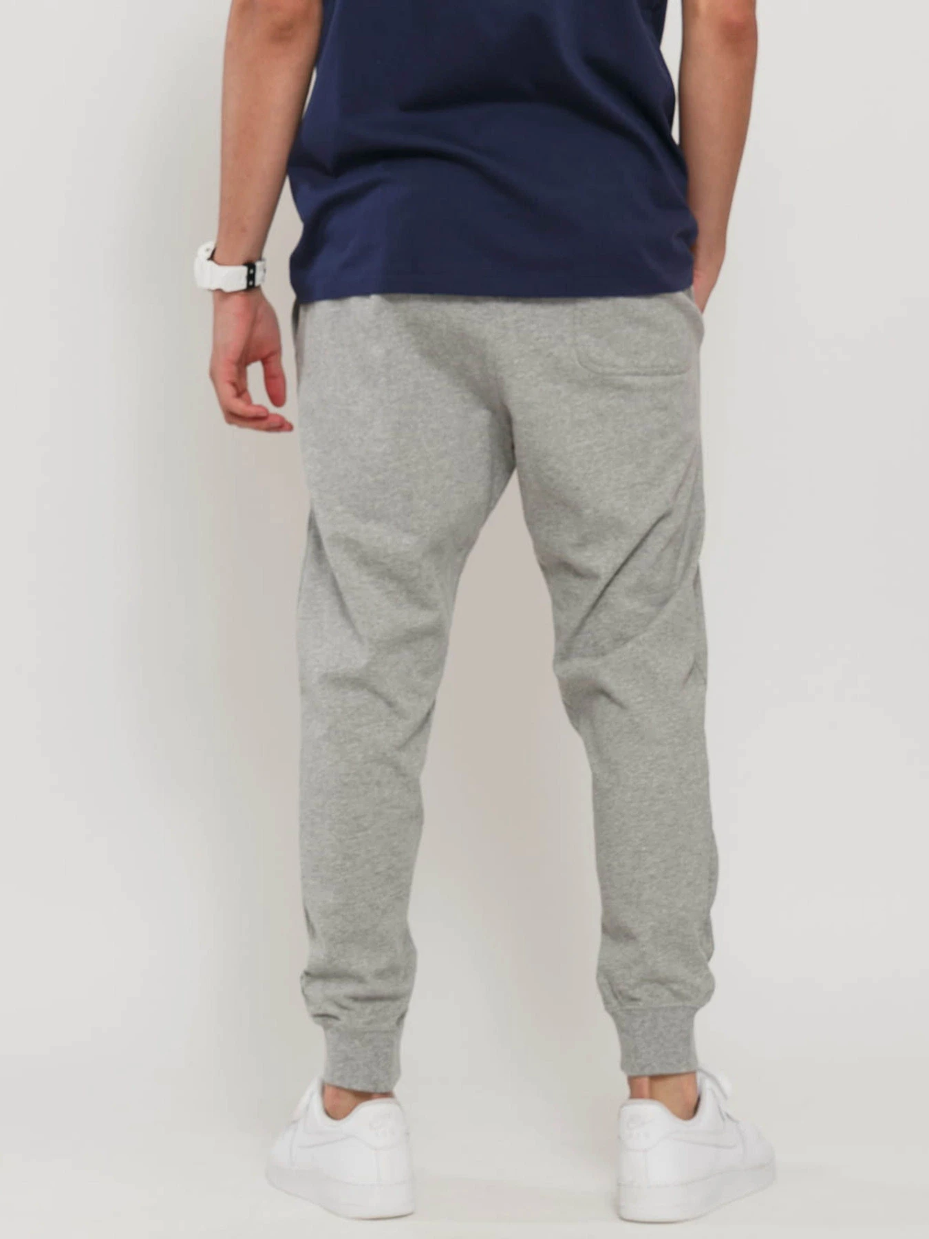 Брюки NIKE Sportswear Club модель BV2762-063 Брюки NIKE Sportswear Club модель BV2762-063 Фото