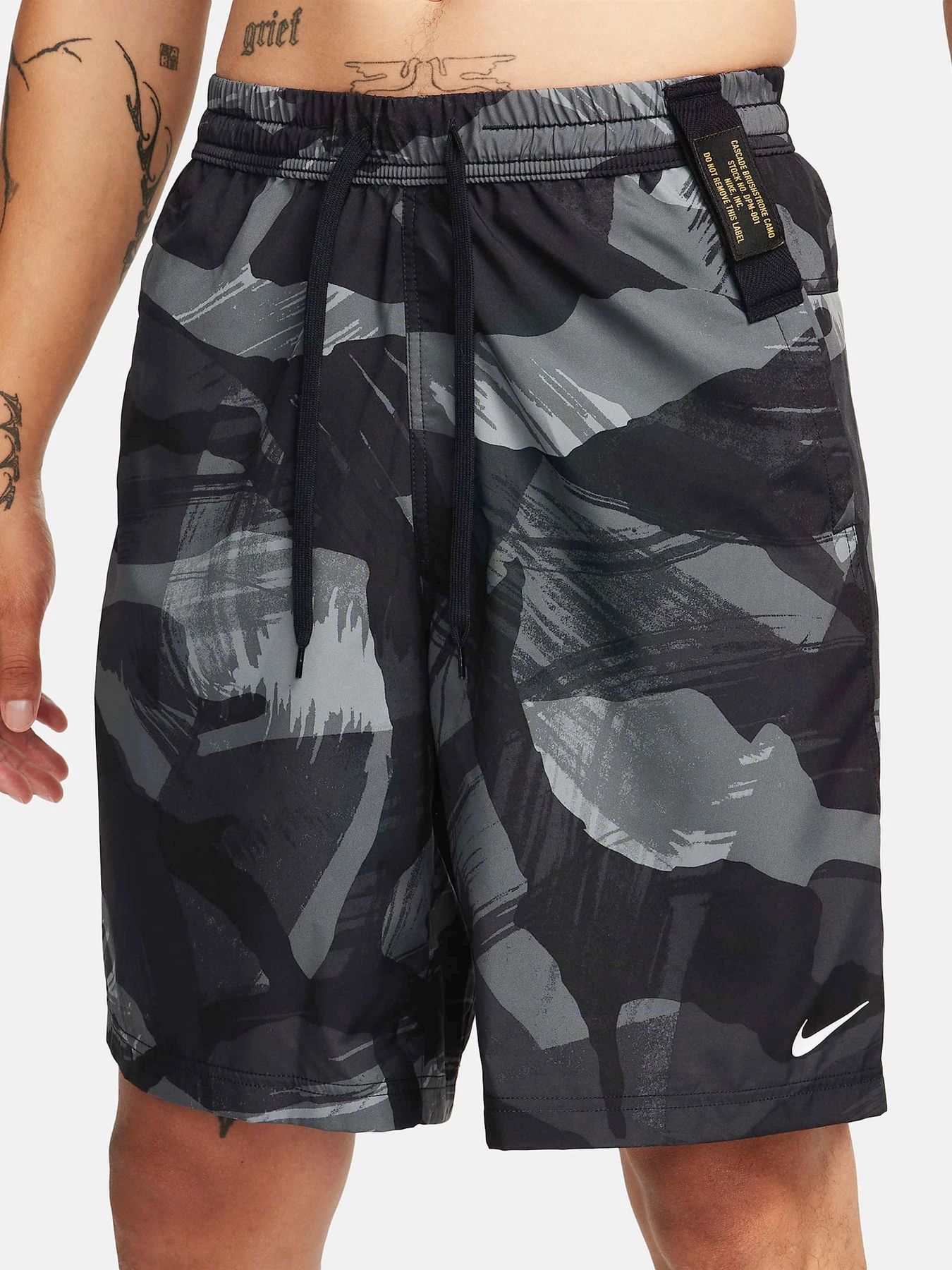Шорты NIKE DF FORM 9UL SHORT CAMO модель FN3046-010 Фото