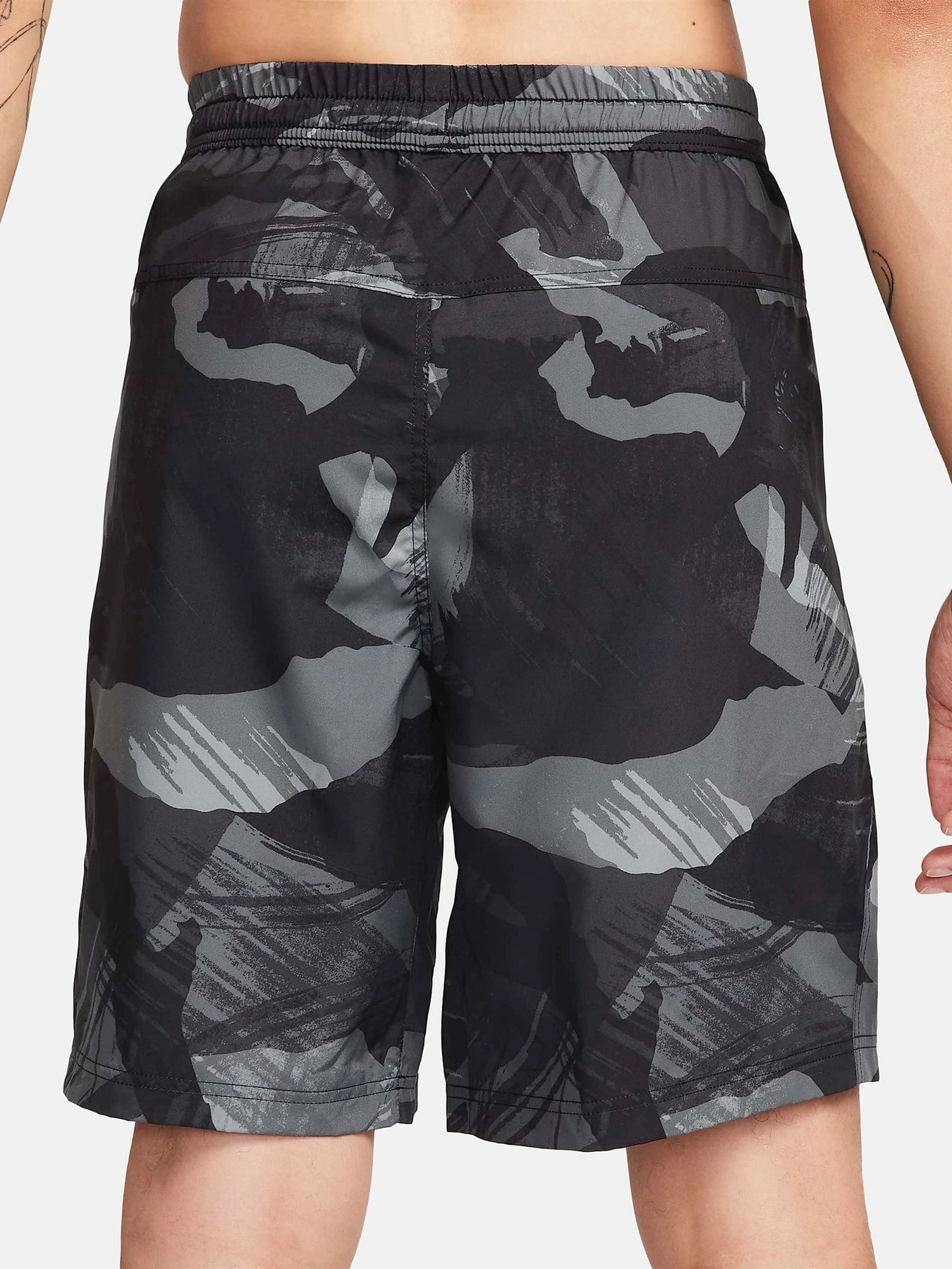 Шорты NIKE DF FORM 9UL SHORT CAMO модель FN3046-010 Фото