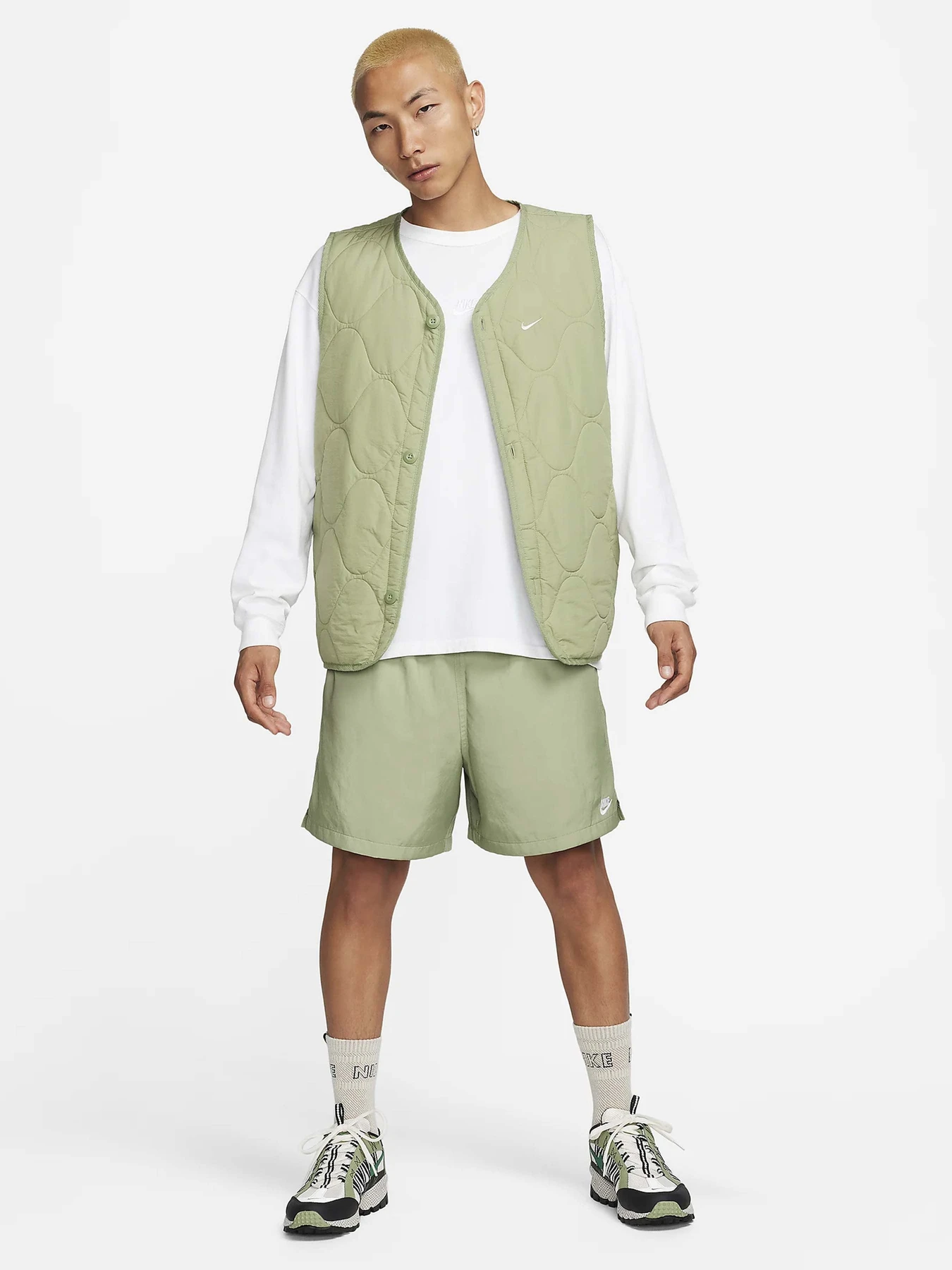 Шорты NIKE CLUB FLOW модель FN3307-386 Фото