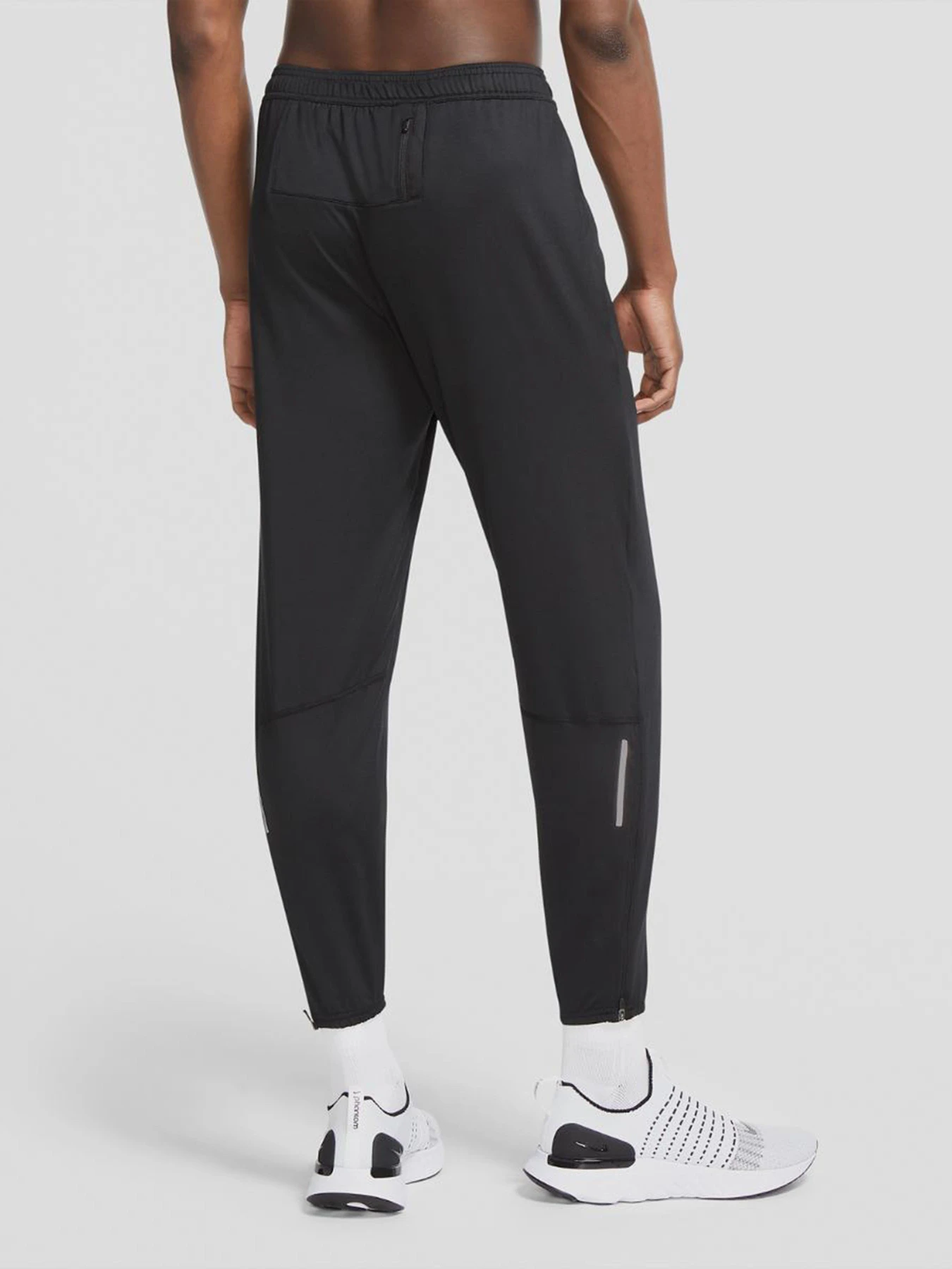 Брюки NIKE Essential модель CU5525-010 Брюки NIKE Essential модель CU5525-010 Фото