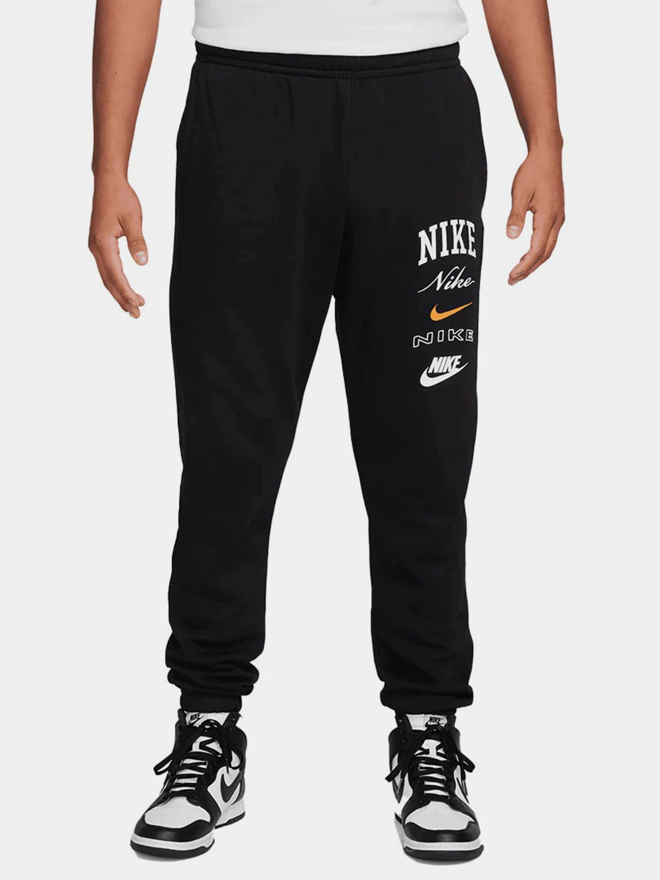Штани NIKE CLUB BB CF STACK модель FN2643-010 Штани NIKE CLUB BB CF STACK модель FN2643-010 Фото