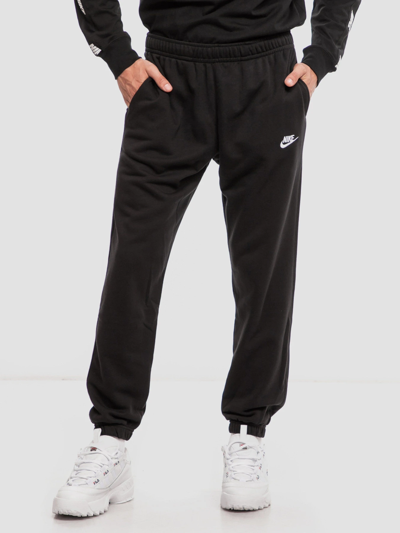 Брюки NIKE Sportswear Club Fleece модель CW5608-010 Фото