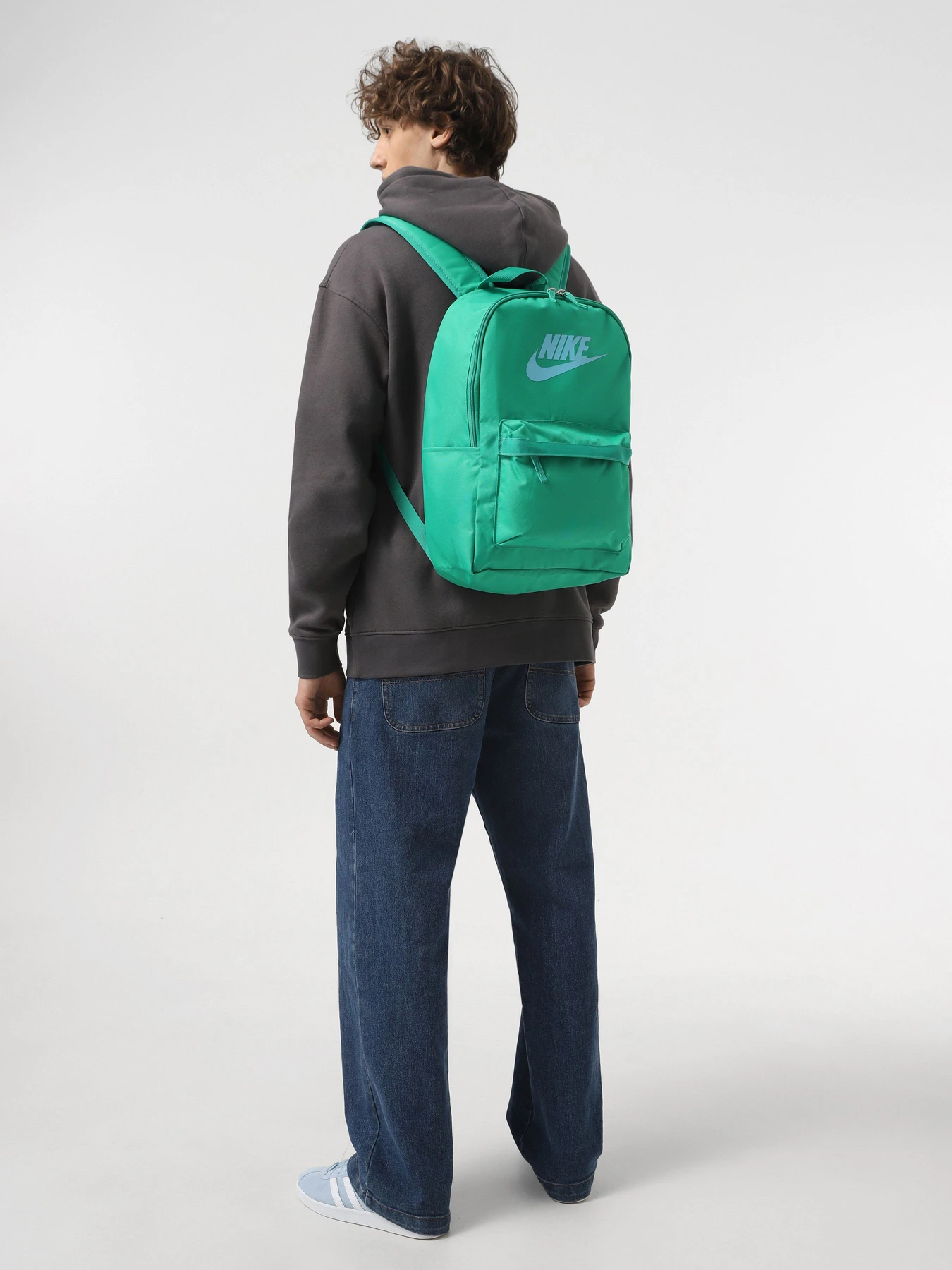 Рюкзаки NIKE HERITAGE 25L модель DC4244-324 Рюкзаки NIKE HERITAGE 25L модель DC4244-324 Фото