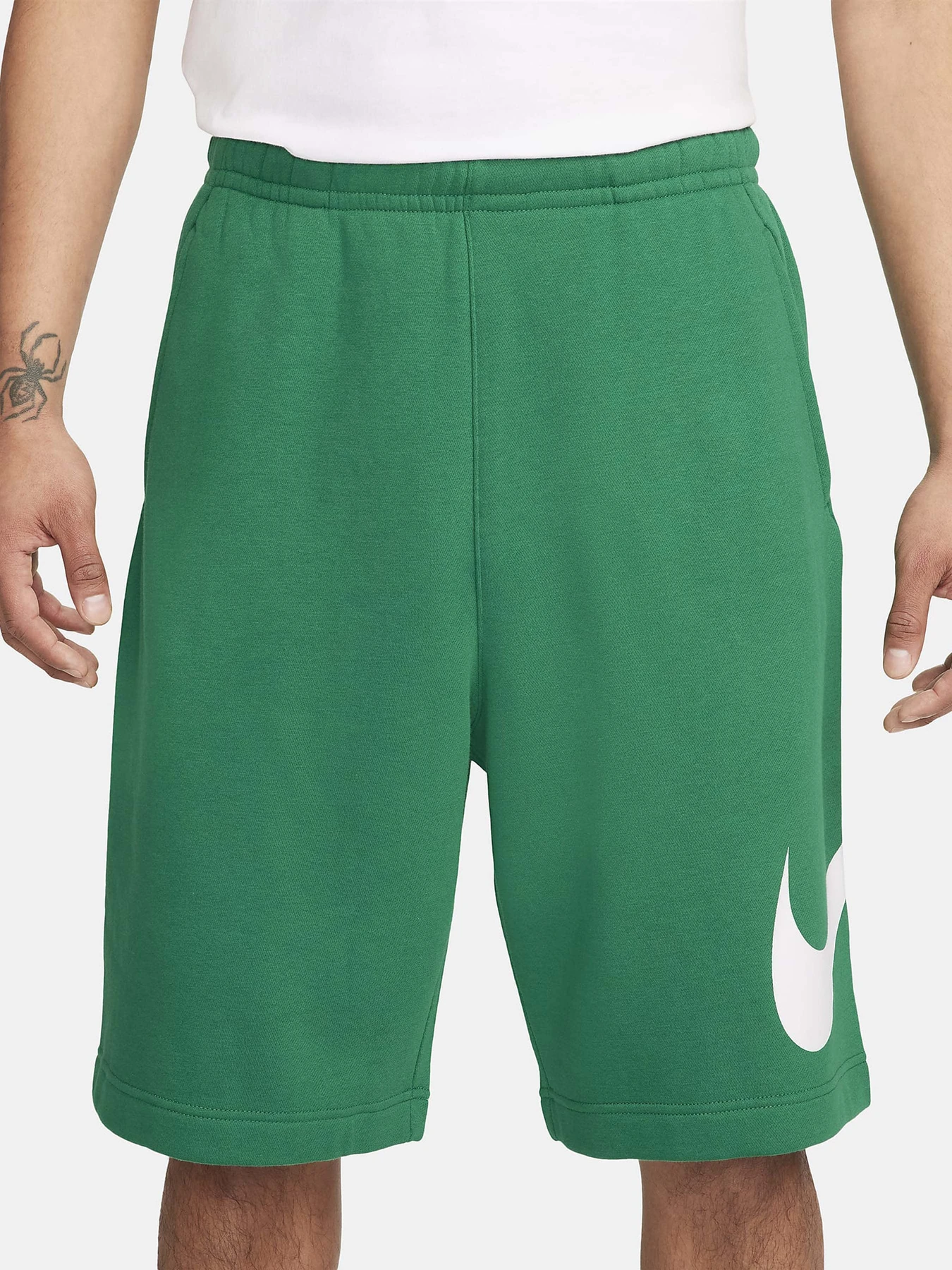Шорти NIKE CLUB GRAPHIC модель BV2721-365 Шорти NIKE CLUB GRAPHIC модель BV2721-365 Фото