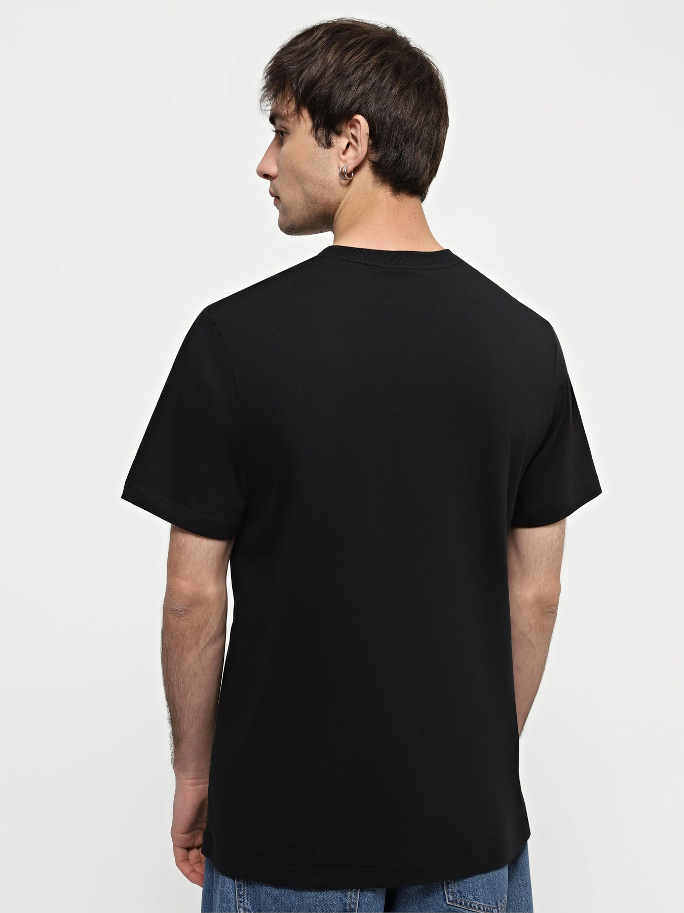 Футболки і поло NIKE SPORTSWEAR модель FN0248-010 Футболки і поло NIKE SPORTSWEAR модель FN0248-010 Фото