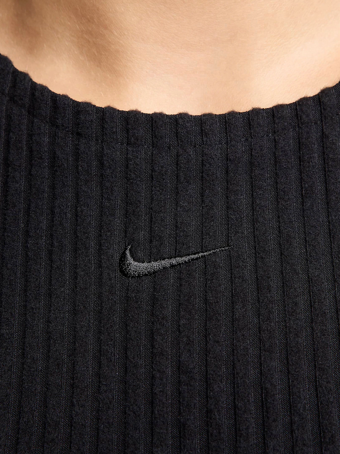 Платья NIKE SPORTSWEAR CHILL KNIT модель FN3679-010 Платья NIKE SPORTSWEAR CHILL KNIT модель FN3679-010 Фото