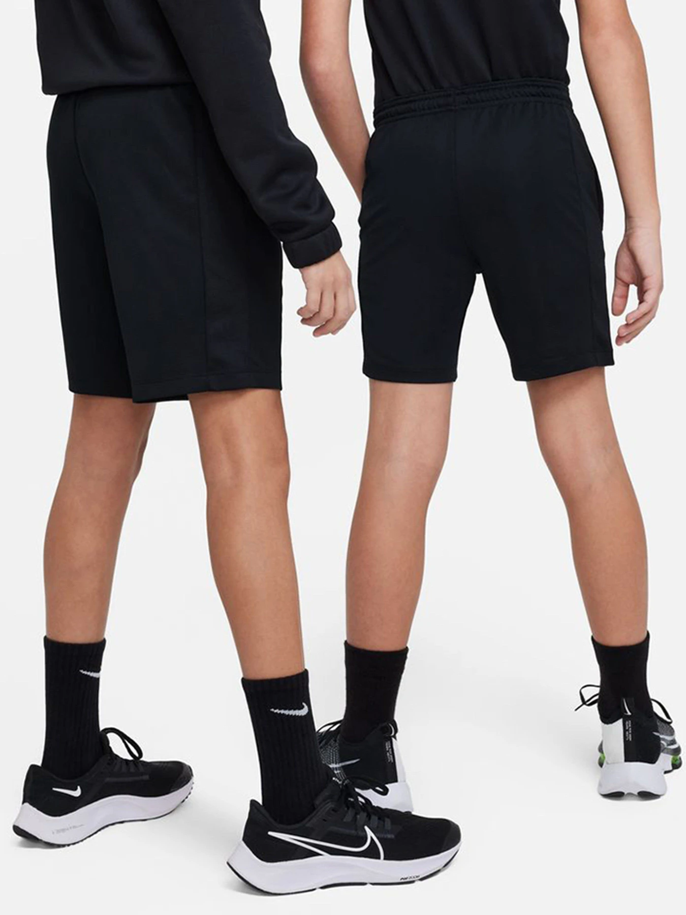 Шорты NIKE DRI-FIT TROPHY23 модель DX5413-010 Шорты NIKE DRI-FIT TROPHY23 модель DX5413-010 Фото