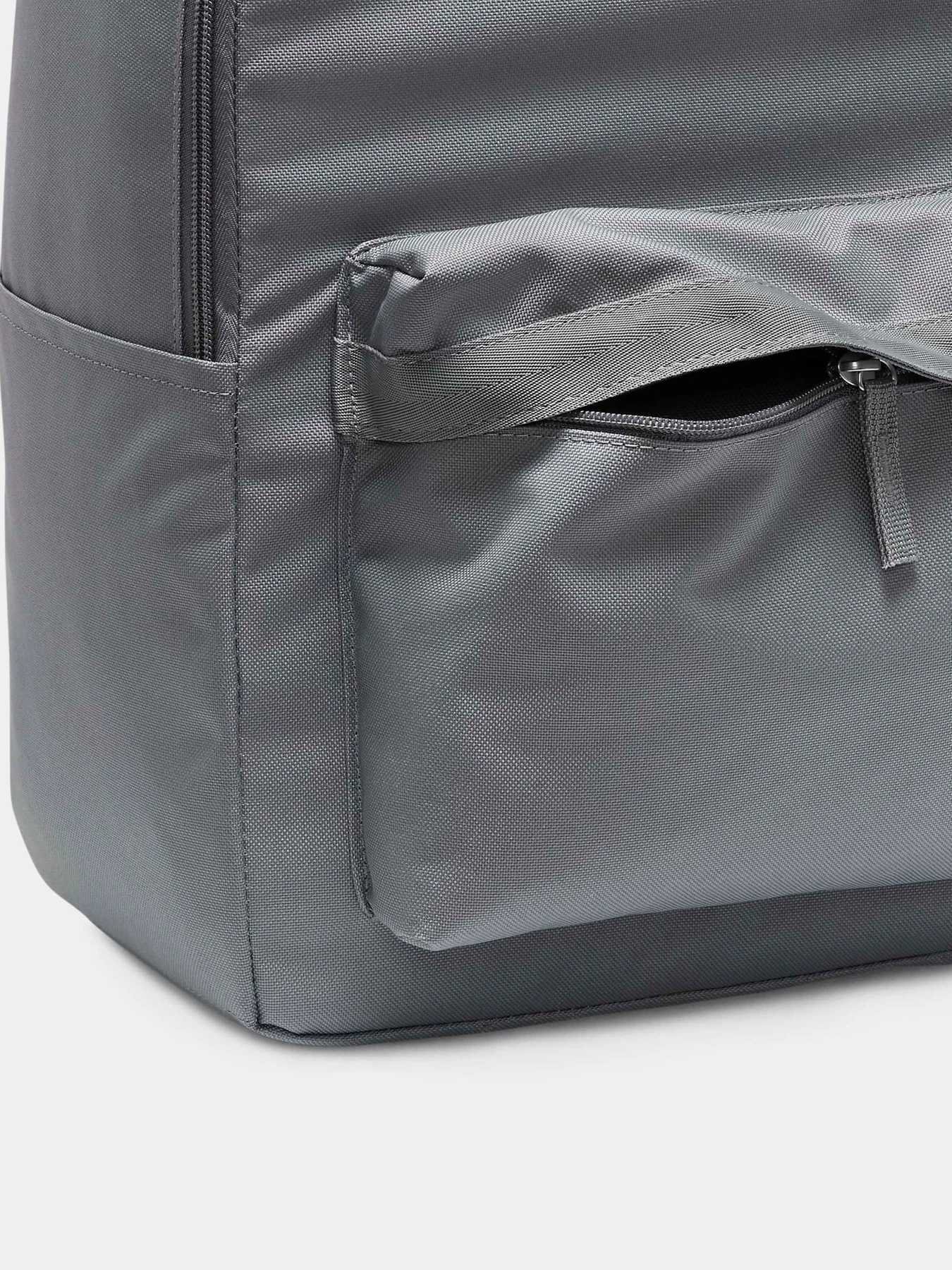 Рюкзаки NIKE HERITAGE 20L модель DC4244-063 Рюкзаки NIKE HERITAGE 20L модель DC4244-063 Фото