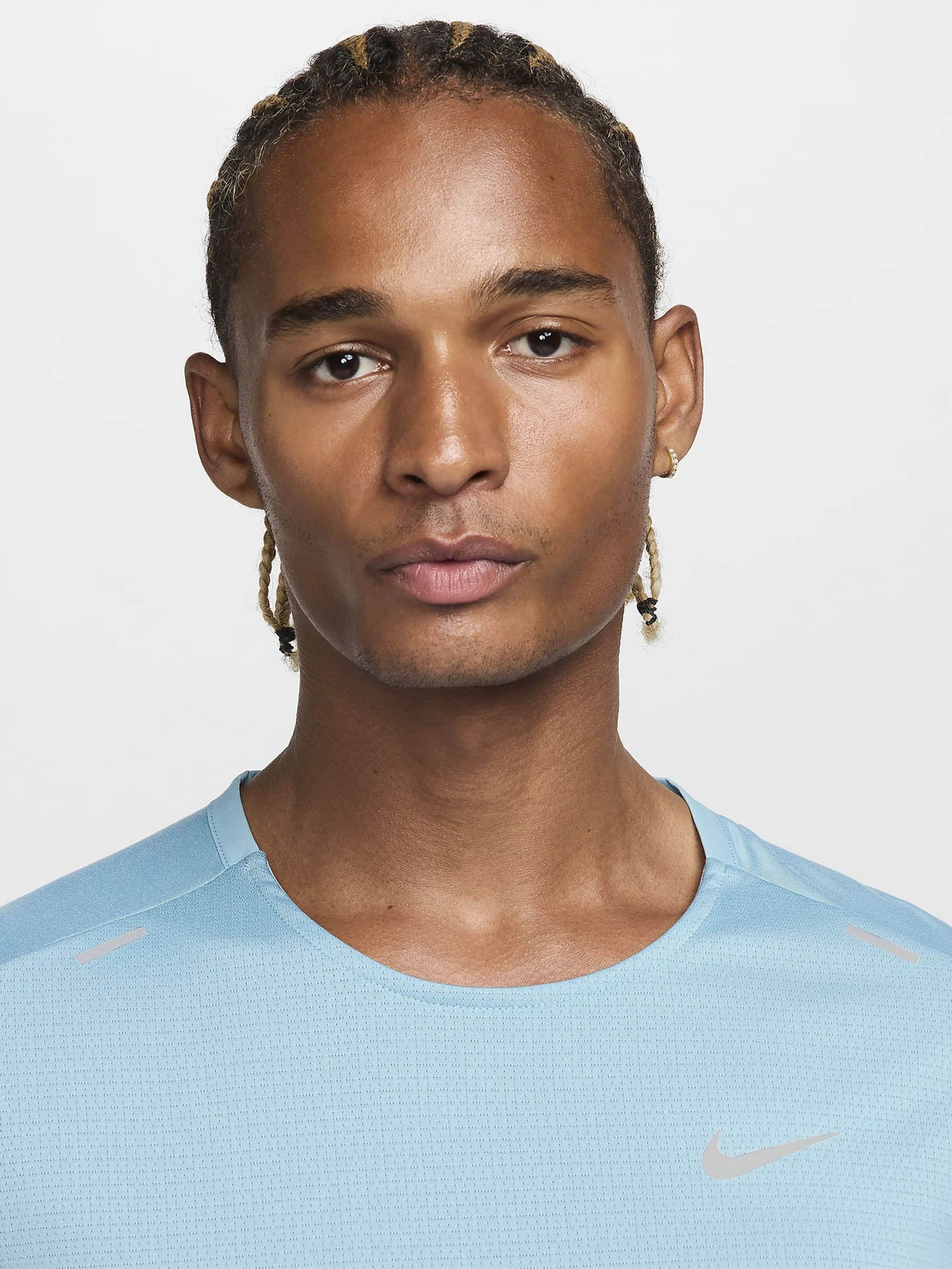 Футболки и поло NIKE RISE 365 модель CZ9184-464 Футболки и поло NIKE RISE 365 модель CZ9184-464 Фото