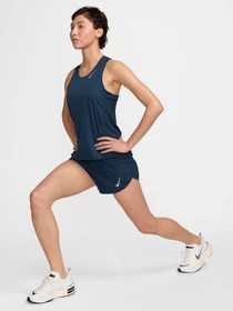 Футболки і поло NIKE DRI-FIT RACE модель DD5940-478 Фото