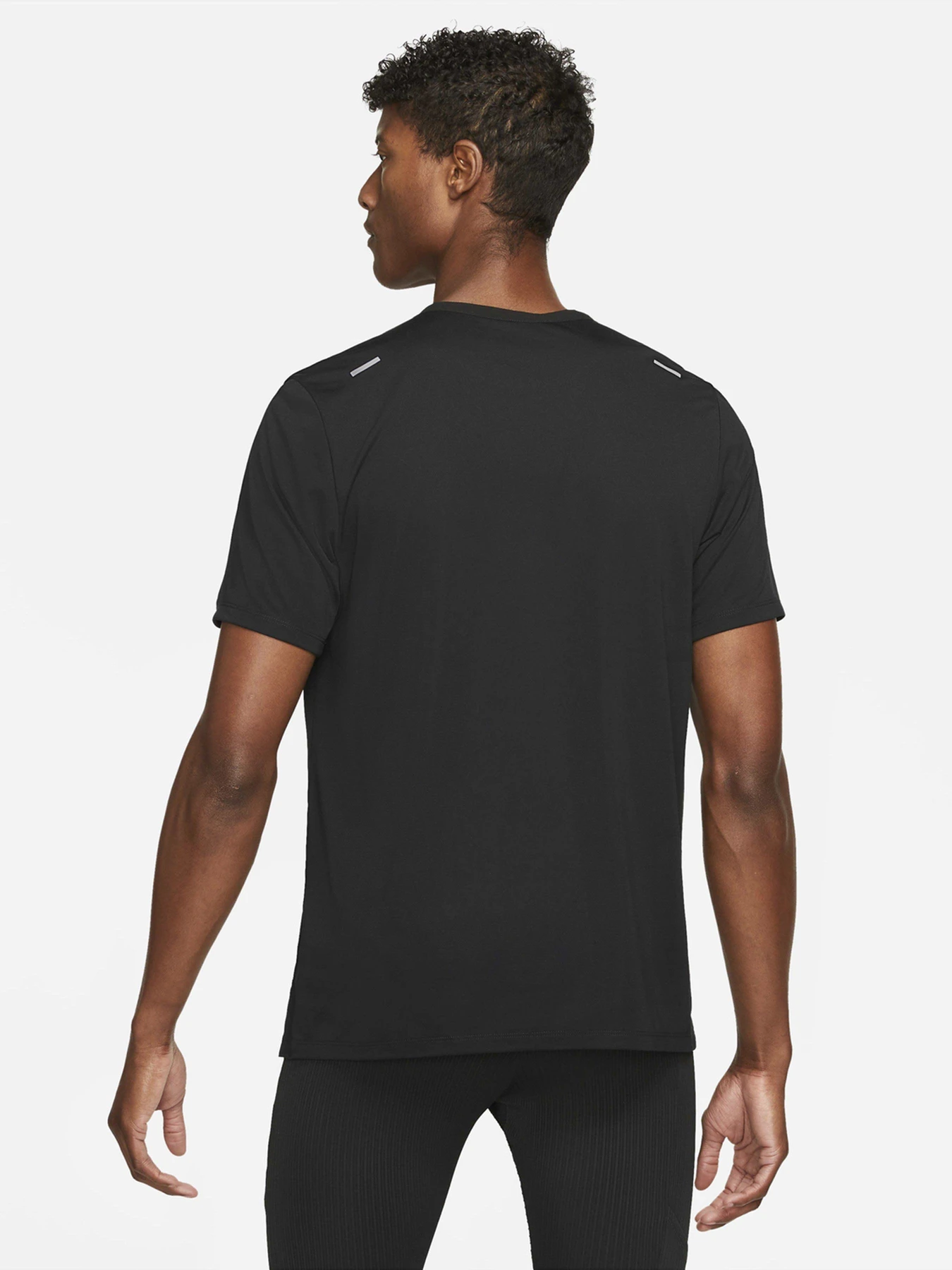 Футболки и поло NIKE RISE 365 модель CZ9184-013 Футболки и поло NIKE RISE 365 модель CZ9184-013 Фото