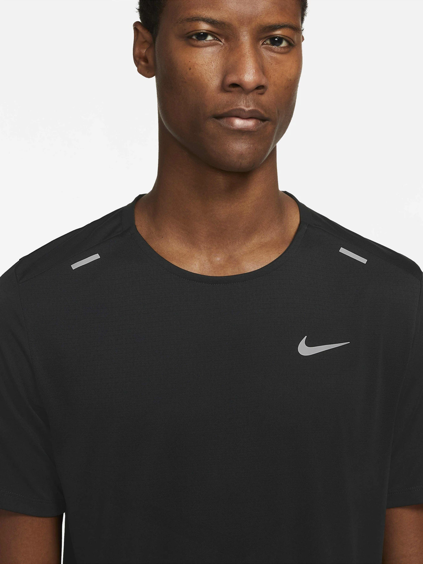 Футболки и поло NIKE RISE 365 модель CZ9184-013 Футболки и поло NIKE RISE 365 модель CZ9184-013 Фото