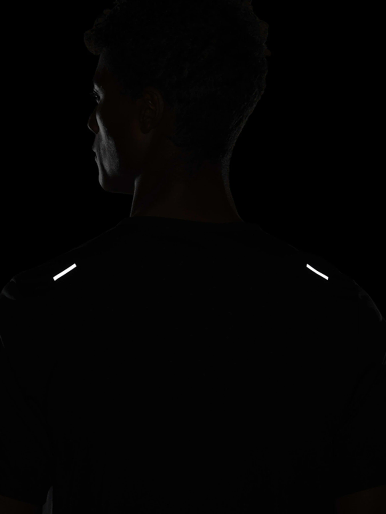 Футболки и поло NIKE RISE 365 модель CZ9184-013 Футболки и поло NIKE RISE 365 модель CZ9184-013 Фото