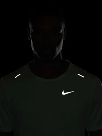 Футболки і поло NIKE RISE 365 модель CZ9184-376 Фото