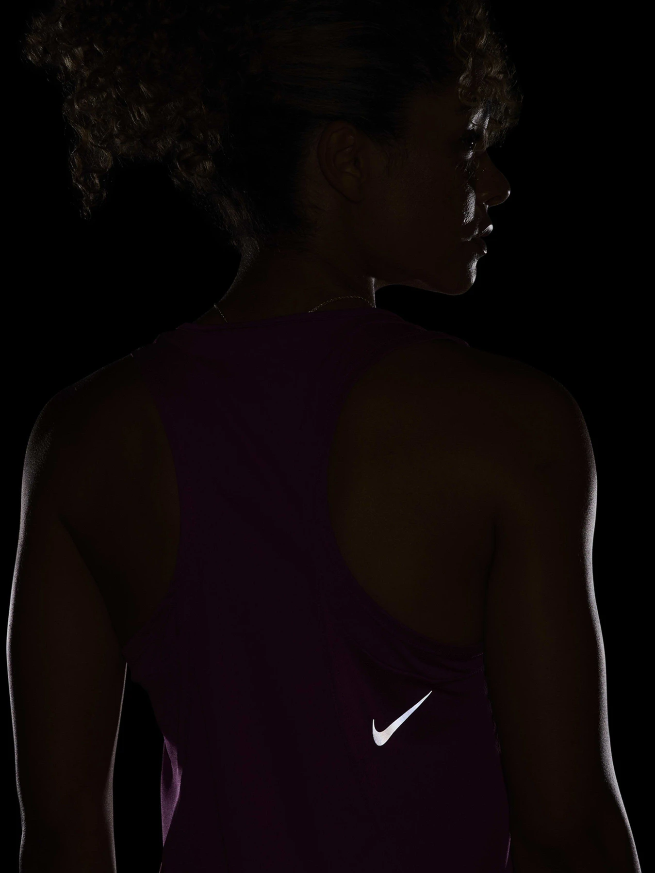 Футболки и поло NIKE DRI-FIT RACE модель DD5940-518 Фото