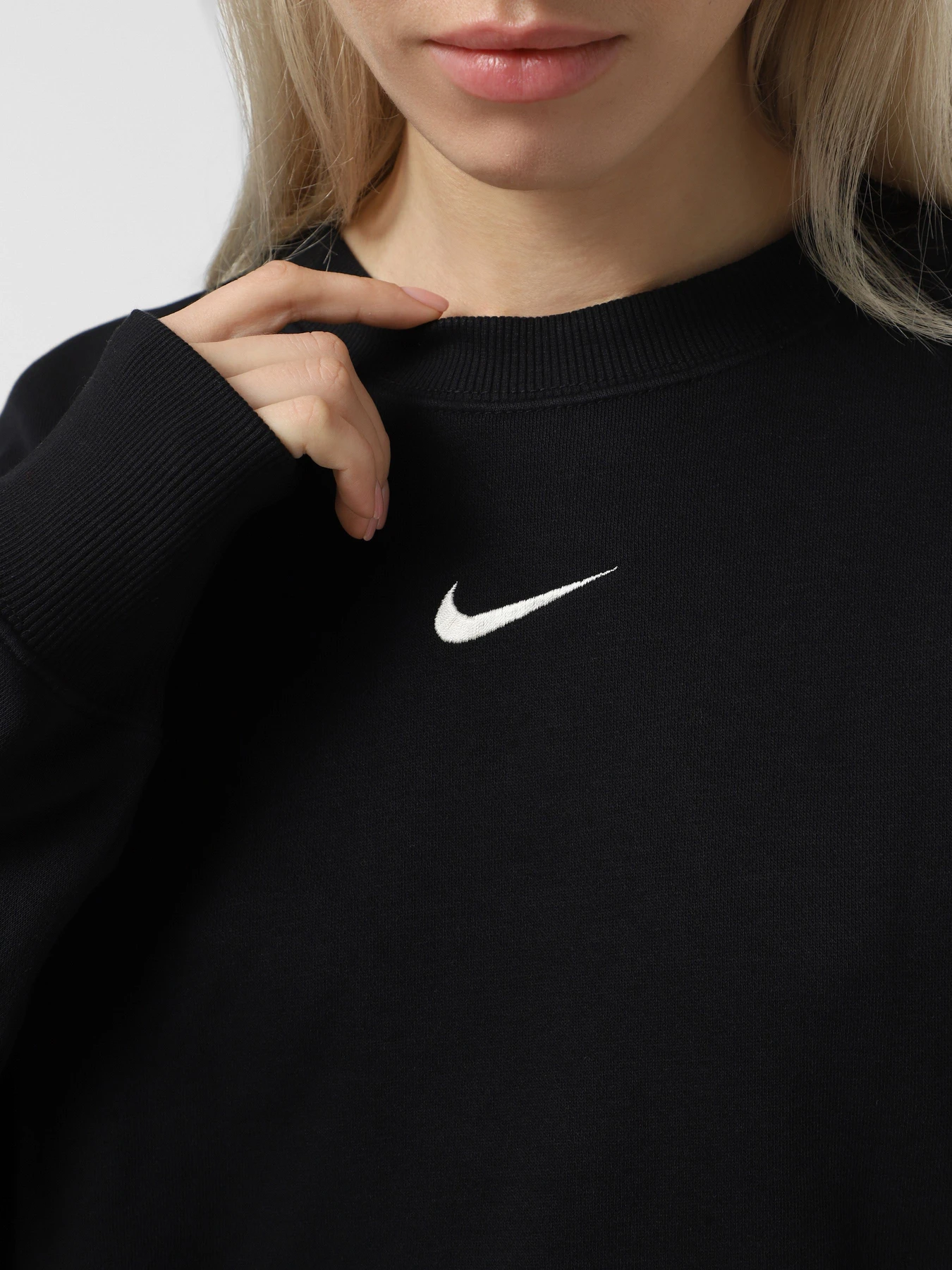 Худи и свитшоты NIKE SPORTSWEAR PHOENIX FLEECE модель DQ5761-010 Фото