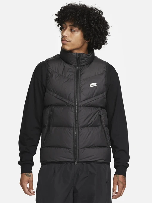 Куртки и дубленки NIKE STORM-FIT WINDRUNNER модель FB8193-010 Фото