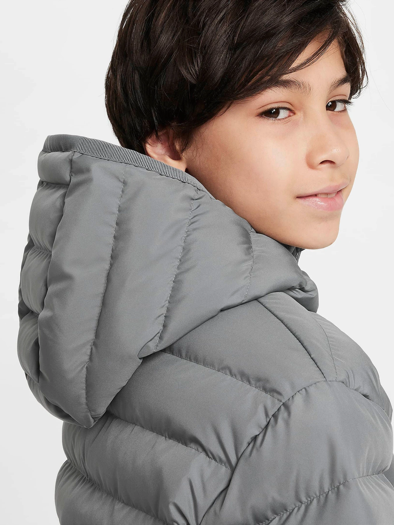 Куртки та дублянки NIKE SPORTSWEAR LIGHTWEIGHT SYNTHET модель FD2845-084 Куртки та дублянки NIKE SPORTSWEAR LIGHTWEIGHT SYNTHET модель FD2845-084 Фото