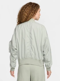 Куртки и дубленки NIKE SPORTSWEAR ESSENTIAL модель FN2839-370 Фото