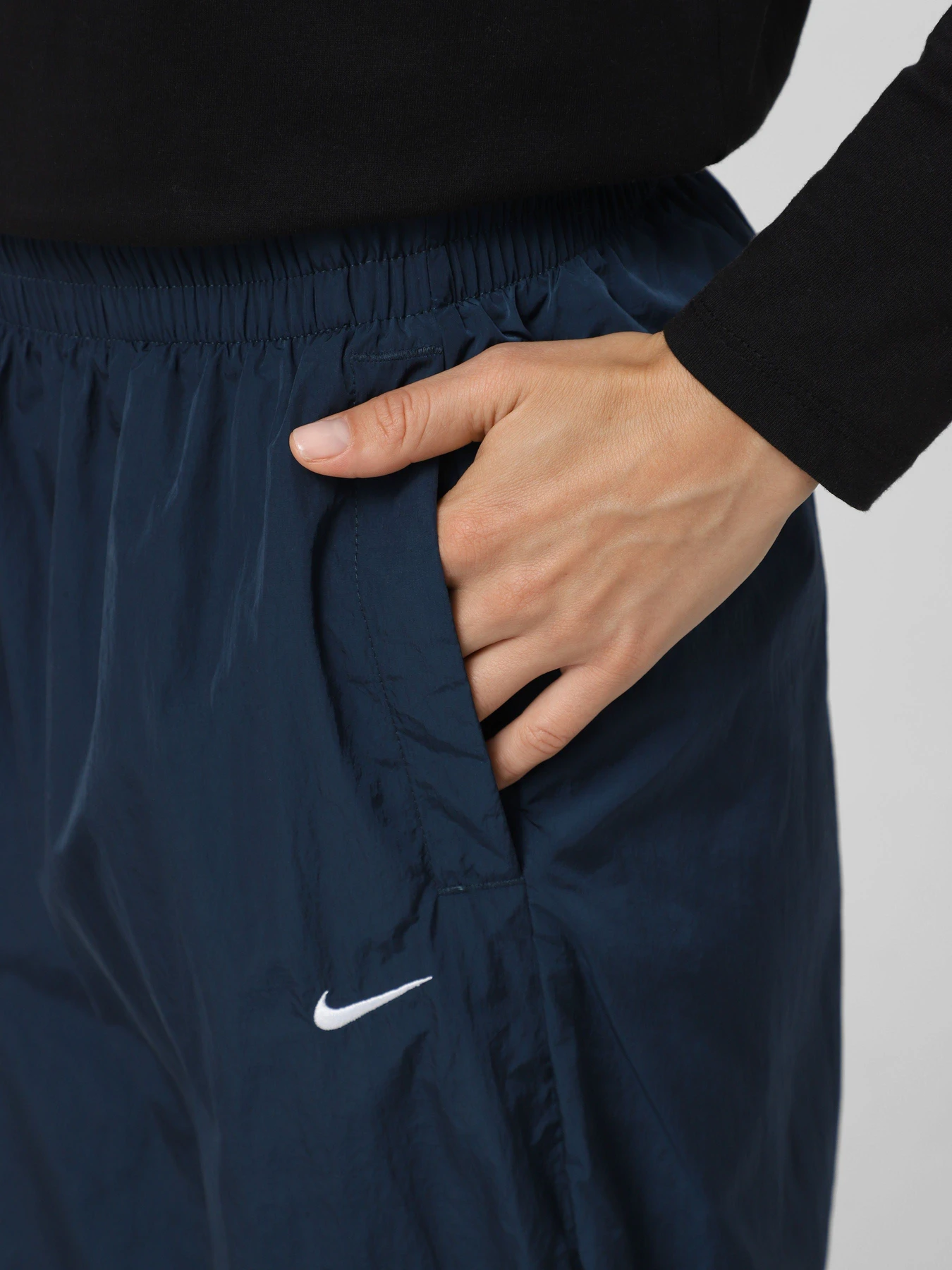 Штани NIKE SPORTSWEAR ESSENTIAL модель FV7668-478 Штани NIKE SPORTSWEAR ESSENTIAL модель FV7668-478 Фото