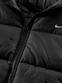 Куртки та дублянки NIKE SPORTSWEAR CLASSIC PUFFER THER модель FZ5922-010 Фото