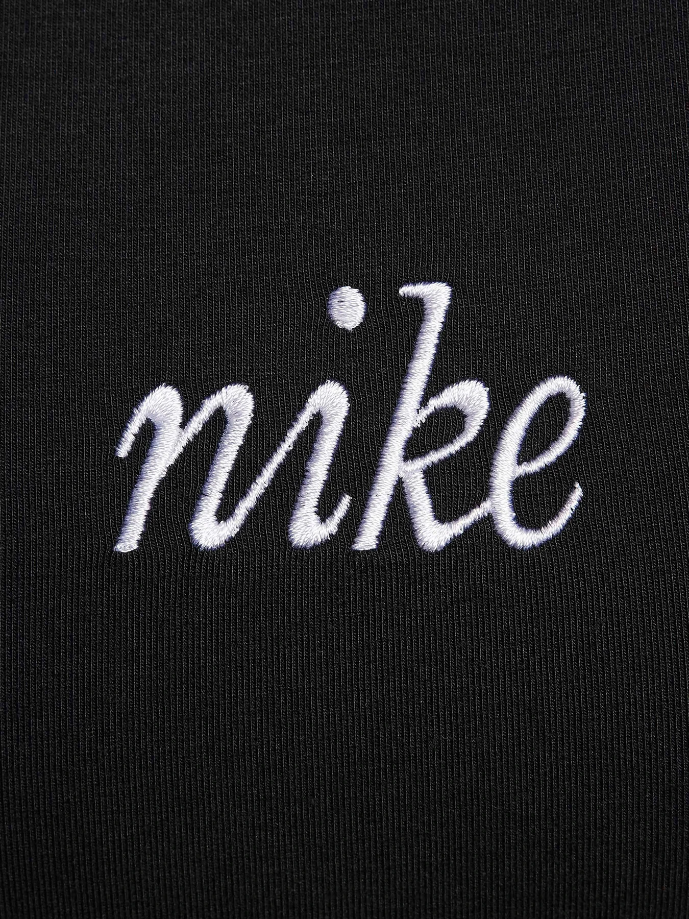Футболки и поло NIKE SPORTSWEAR CHILL KNIT модель HF8819-010 Футболки и поло NIKE SPORTSWEAR CHILL KNIT модель HF8819-010 Фото