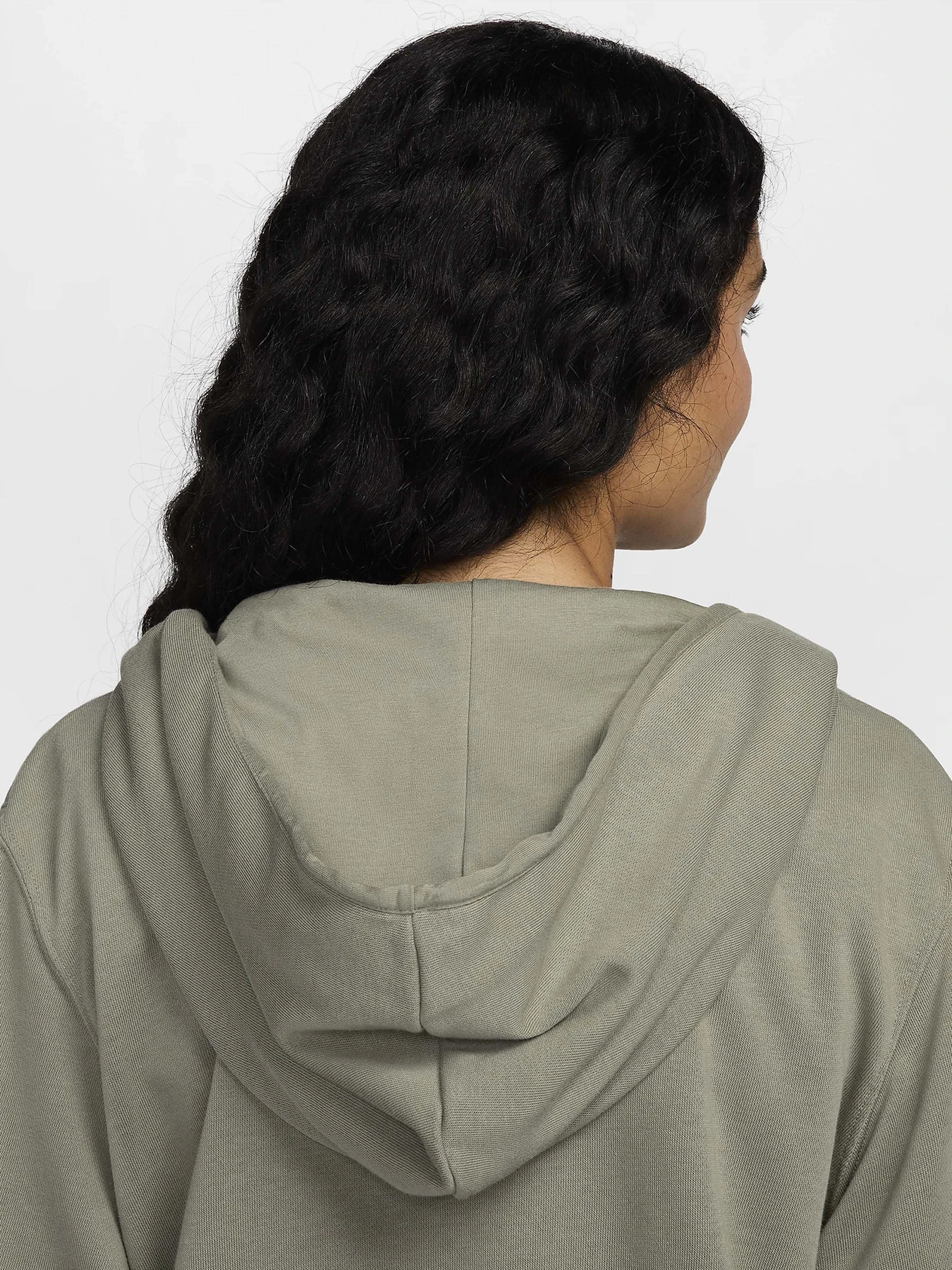 Худі та світшоти NIKE SPORTSWEAR CHILL TERRY модель FN2415-320 Худі та світшоти NIKE SPORTSWEAR CHILL TERRY модель FN2415-320 Фото