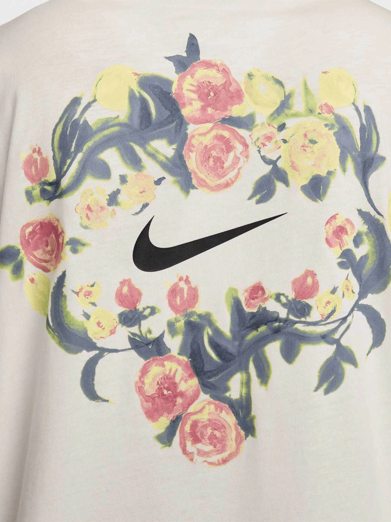 Футболки і поло NIKE SPORTSWEAR ARTIST COLLECTION модель HF4683-133 Футболки і поло NIKE SPORTSWEAR ARTIST COLLECTION модель HF4683-133 Фото