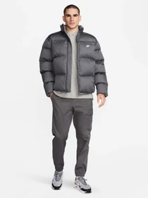 Куртки та дублянки NIKE SPORTSWEAR CLUB PUFFER модель FB7368-068 Фото