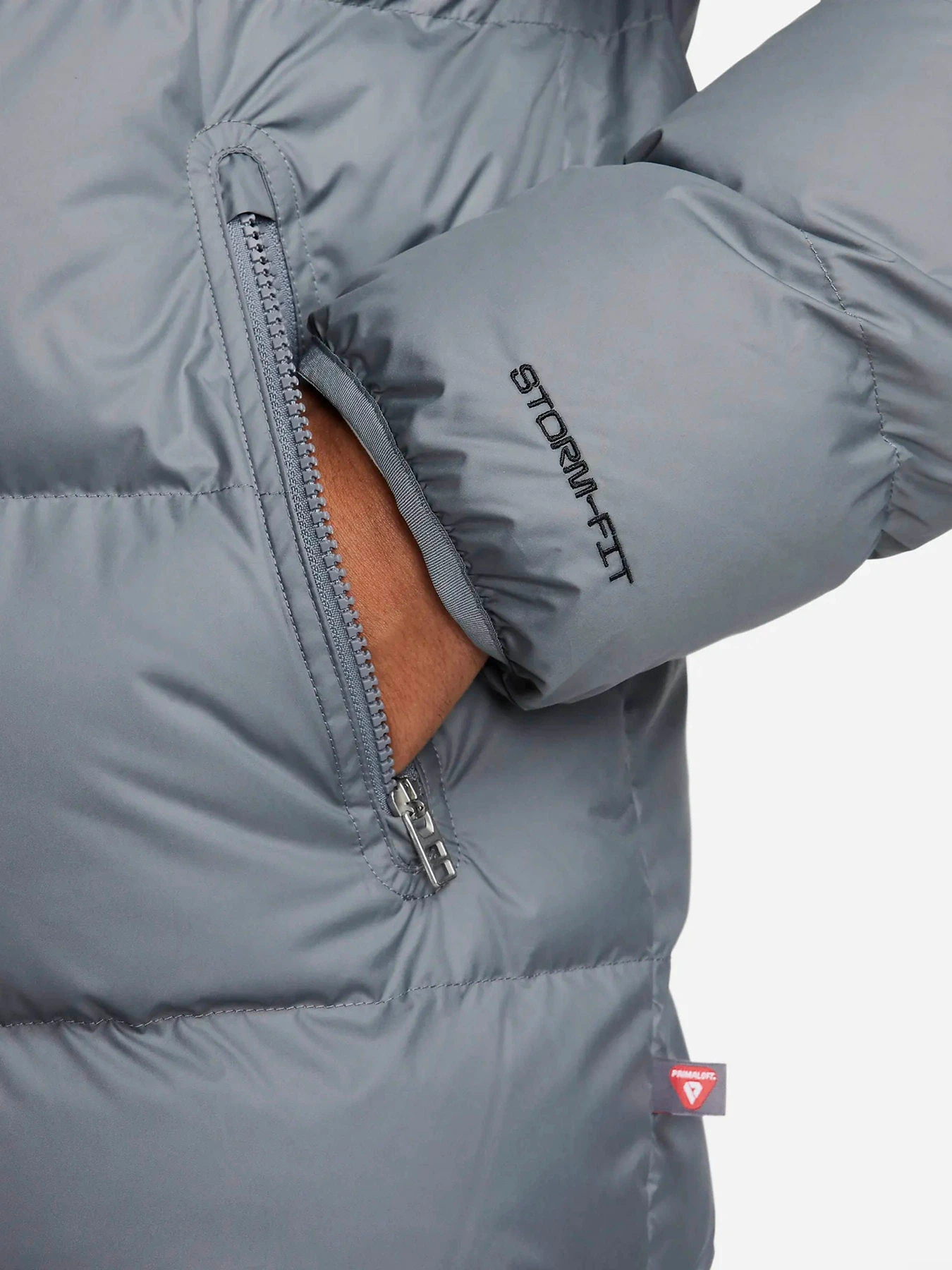 Куртки и дубленки NIKE WINDRUNNER PRIMALOFT® модель FB8185-077 Фото