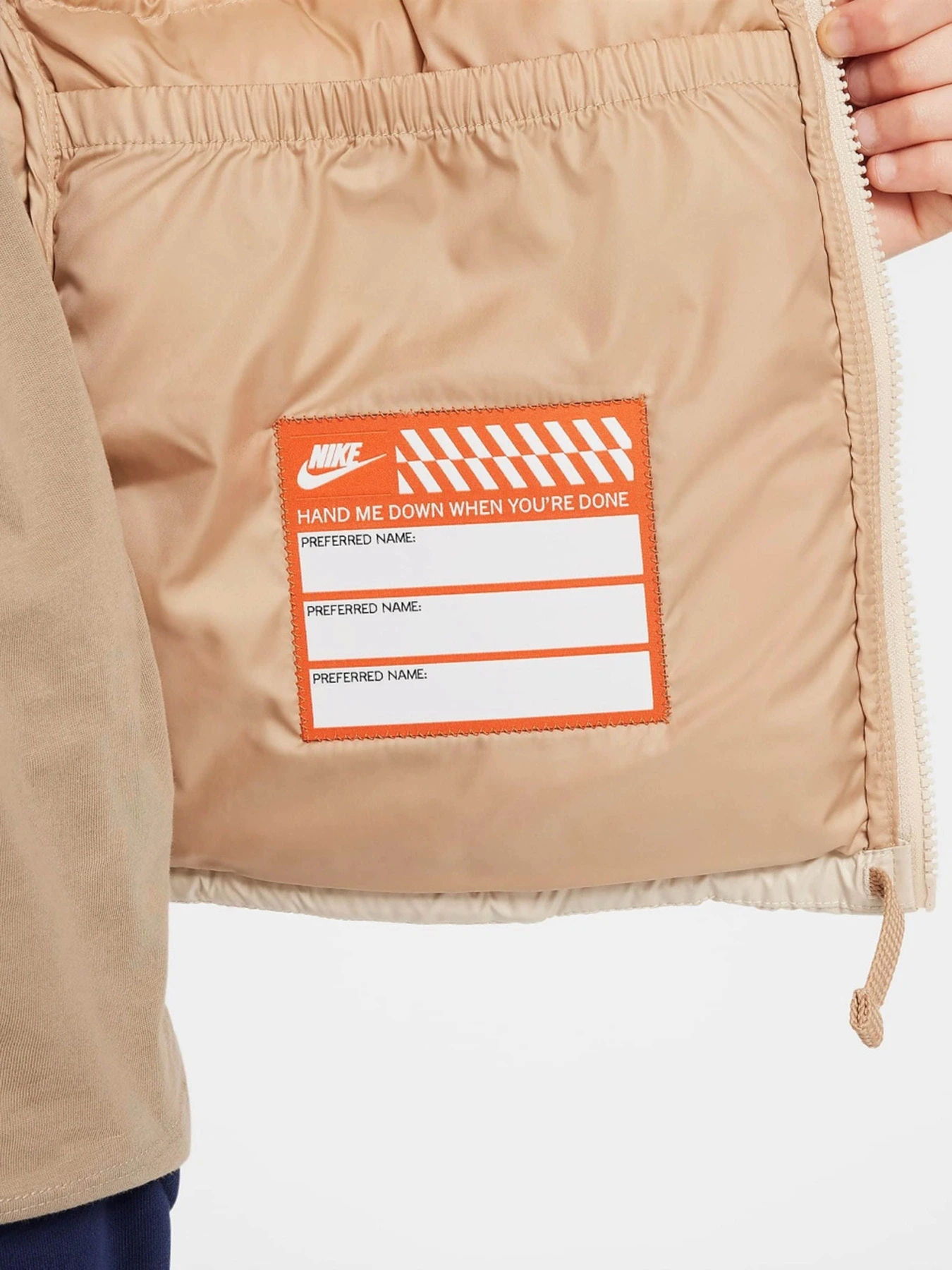 Куртки та дублянки NIKE SPORTSWEAR HEAVYWEIGHT EASYON модель FD2844-126 Куртки та дублянки NIKE SPORTSWEAR HEAVYWEIGHT EASYON модель FD2844-126 Фото
