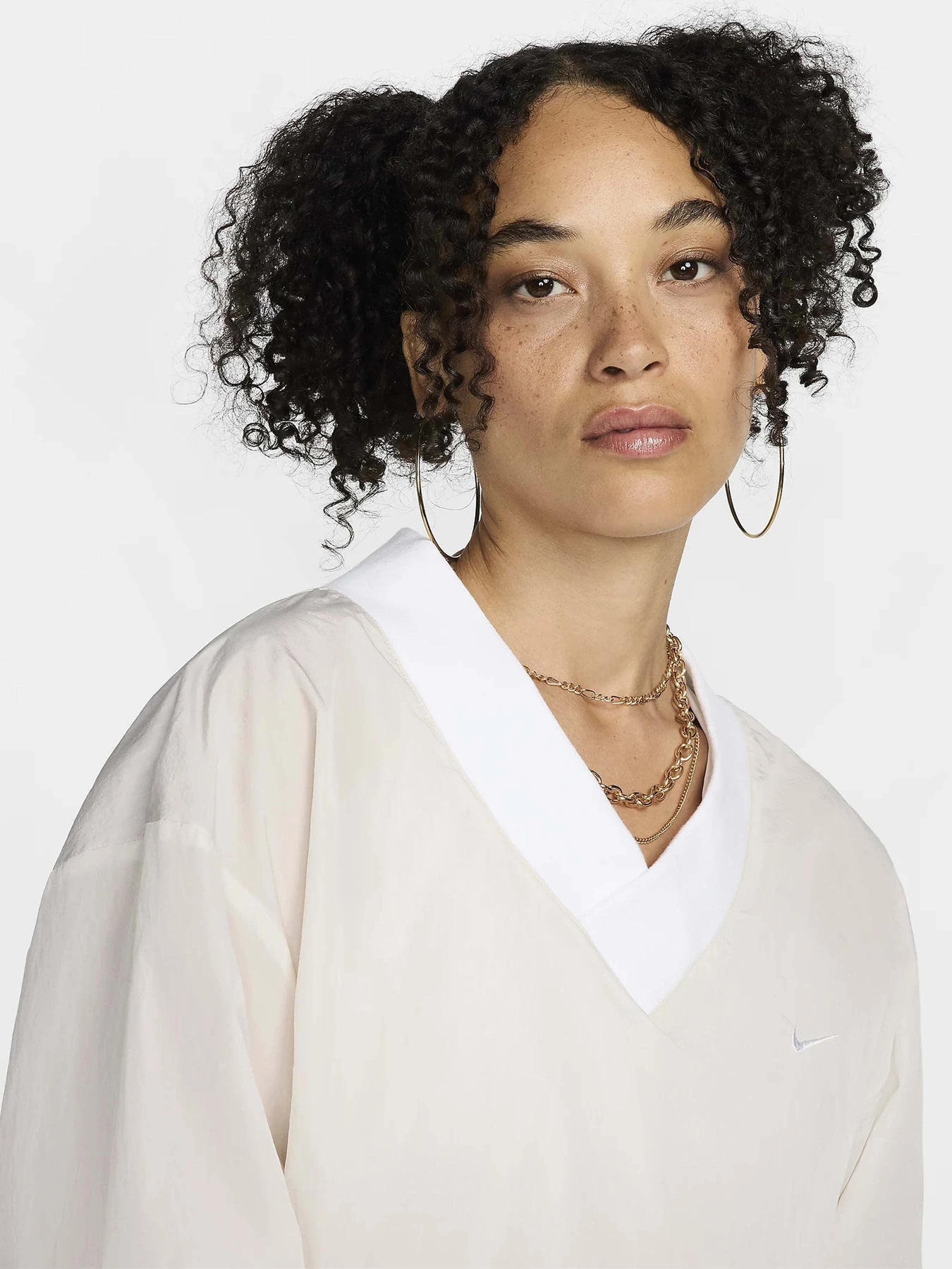 Худі та світшоти NIKE SPORTSWEAR ESSENTIAL LOOSE UV модель FV7649-110 Худі та світшоти NIKE SPORTSWEAR ESSENTIAL LOOSE UV модель FV7649-110 Фото