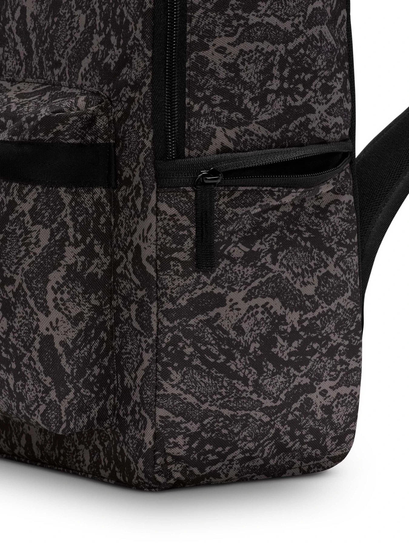 Рюкзаки NIKE HERITAGE 25L модель HJ8345-289 Рюкзаки NIKE HERITAGE 25L модель HJ8345-289 Фото