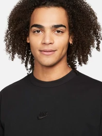 Худі та світшоти NIKE SPORTSWEAR PREMIUM ESSENTIALS модель DO7390-010 Фото