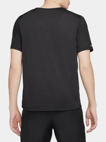 Футболки и поло NIKE Dri-FIT Miler Run Division модель DA0444-010 Фото