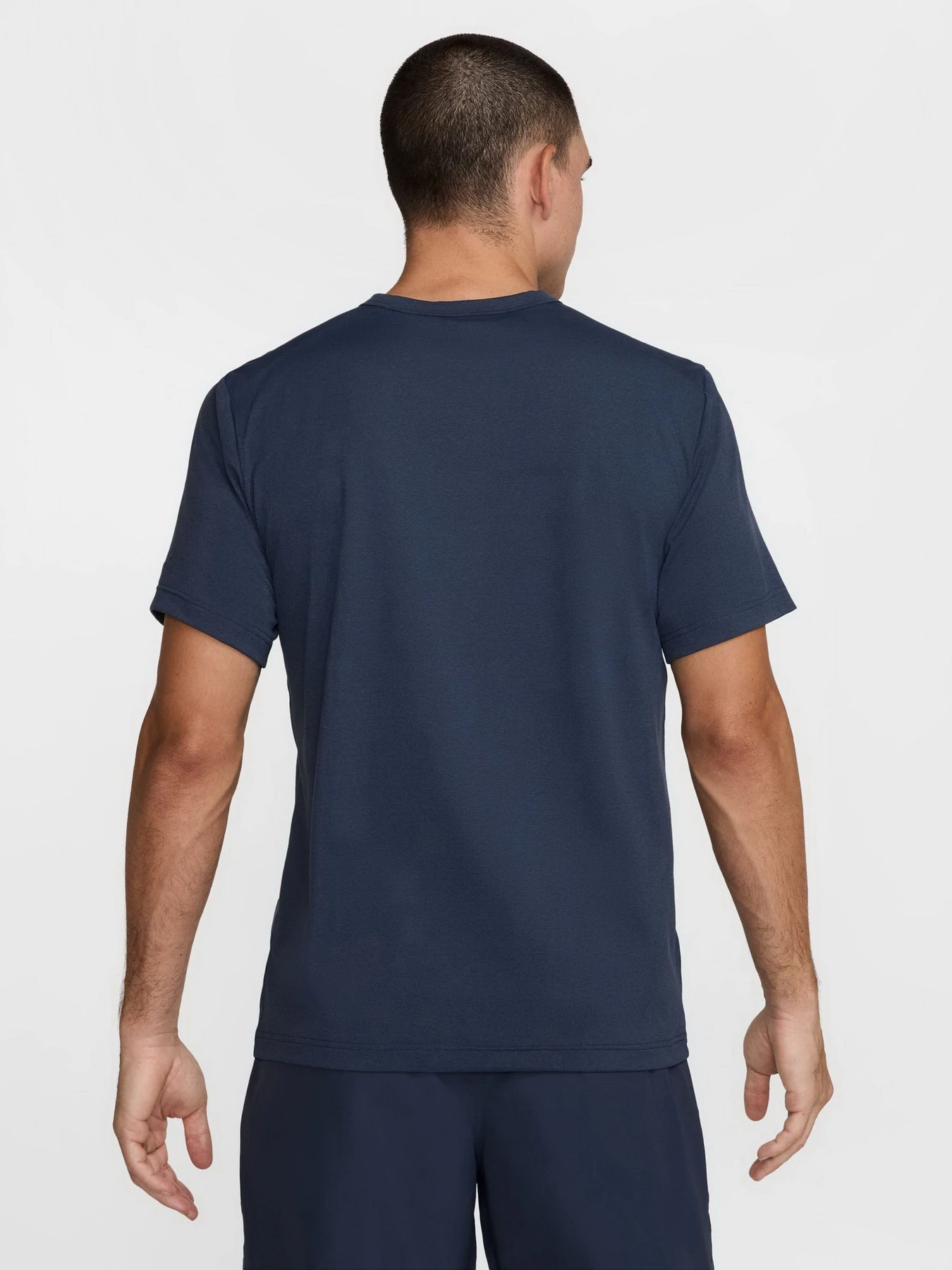 Футболки и поло NIKE HYVERSE DRI-FIT модель HJ3074-437 Футболки и поло NIKE HYVERSE DRI-FIT модель HJ3074-437 Фото