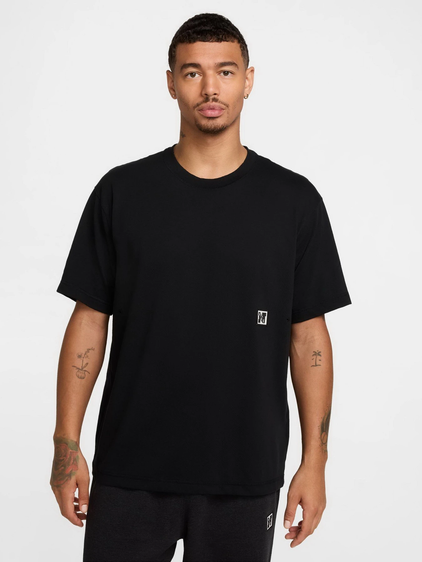 Футболки і поло NIKE GYM HERITAGE DRI-FIT FITNESS модель HJ3126-010 Футболки і поло NIKE GYM HERITAGE DRI-FIT FITNESS модель HJ3126-010 Фото