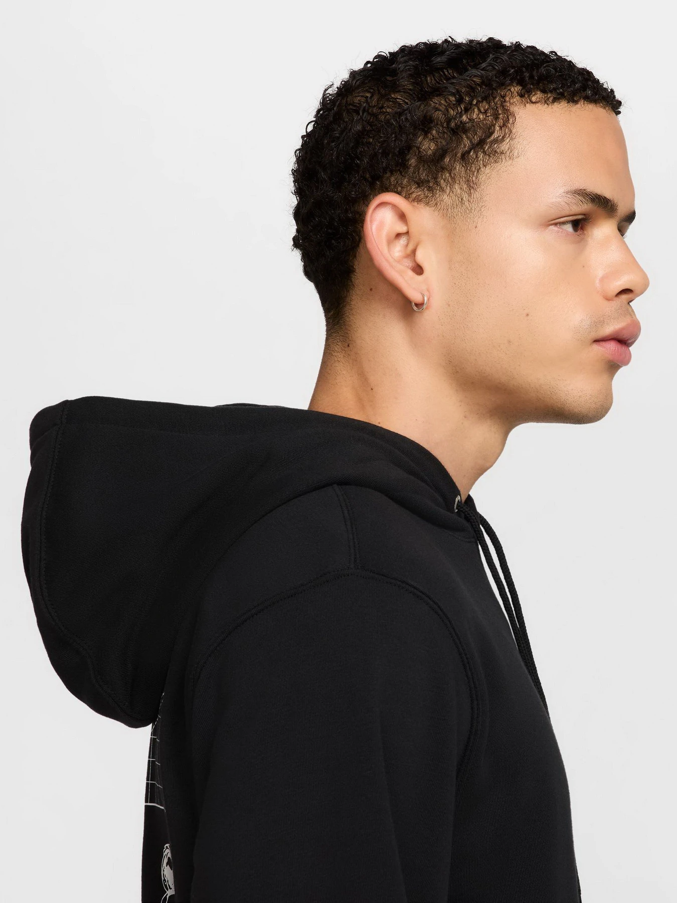 Худі та світшоти NIKE CLUB FRENCH TERRY PO HDY модель HQ8594-010 Худі та світшоти NIKE CLUB FRENCH TERRY PO HDY модель HQ8594-010 Фото