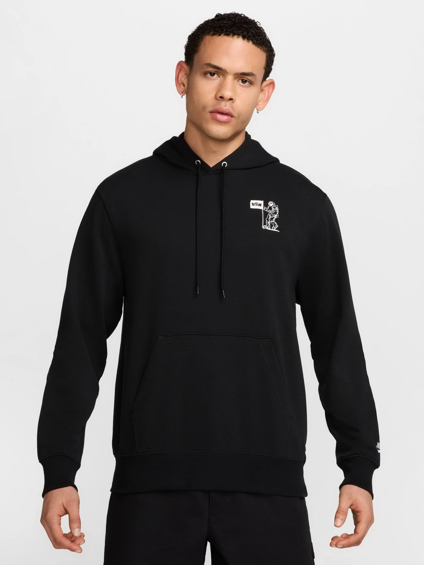 Худі та світшоти NIKE CLUB FRENCH TERRY PO HDY модель HQ8594-010 Худі та світшоти NIKE CLUB FRENCH TERRY PO HDY модель HQ8594-010 Фото