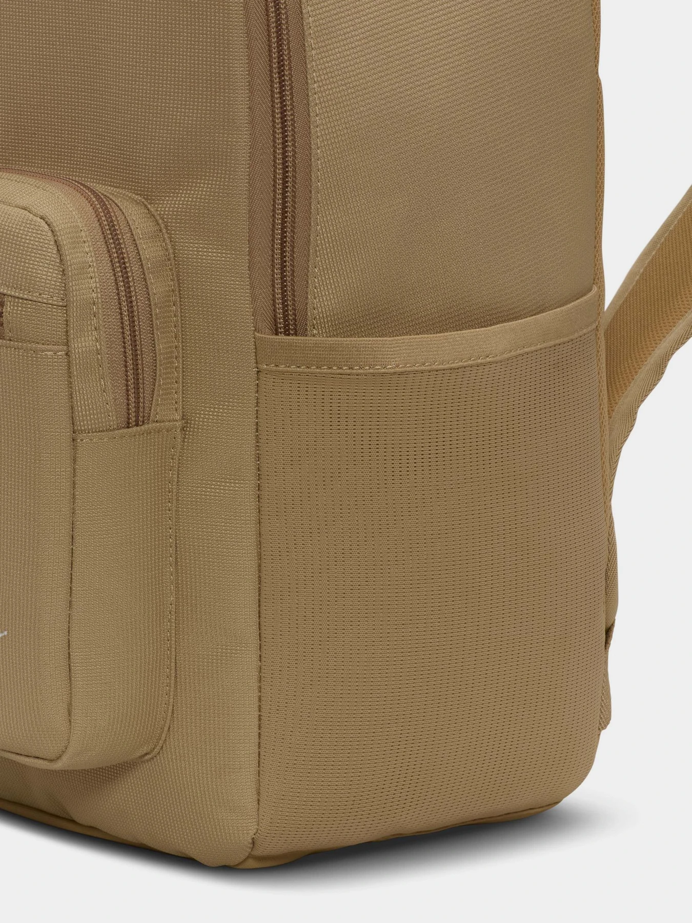 Рюкзаки NIKE HERITAGE EUGENE 23L модель DB3300-297 Рюкзаки NIKE HERITAGE EUGENE 23L модель DB3300-297 Фото