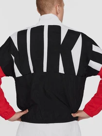 Куртки и дубленки NIKE Basketball модель CW7348-101 Фото