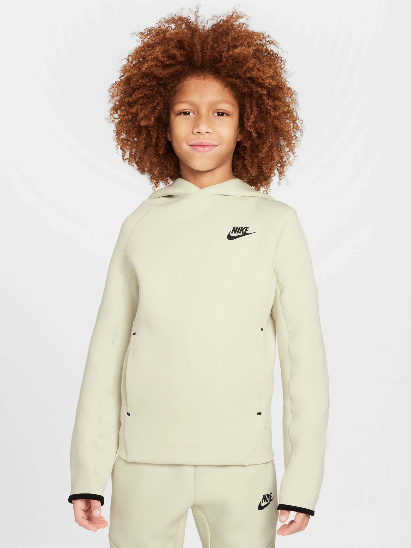 Худи и свитшоты NIKE TECH FLEECE модель FD3291-234 Худи и свитшоты NIKE TECH FLEECE модель FD3291-234 Фото
