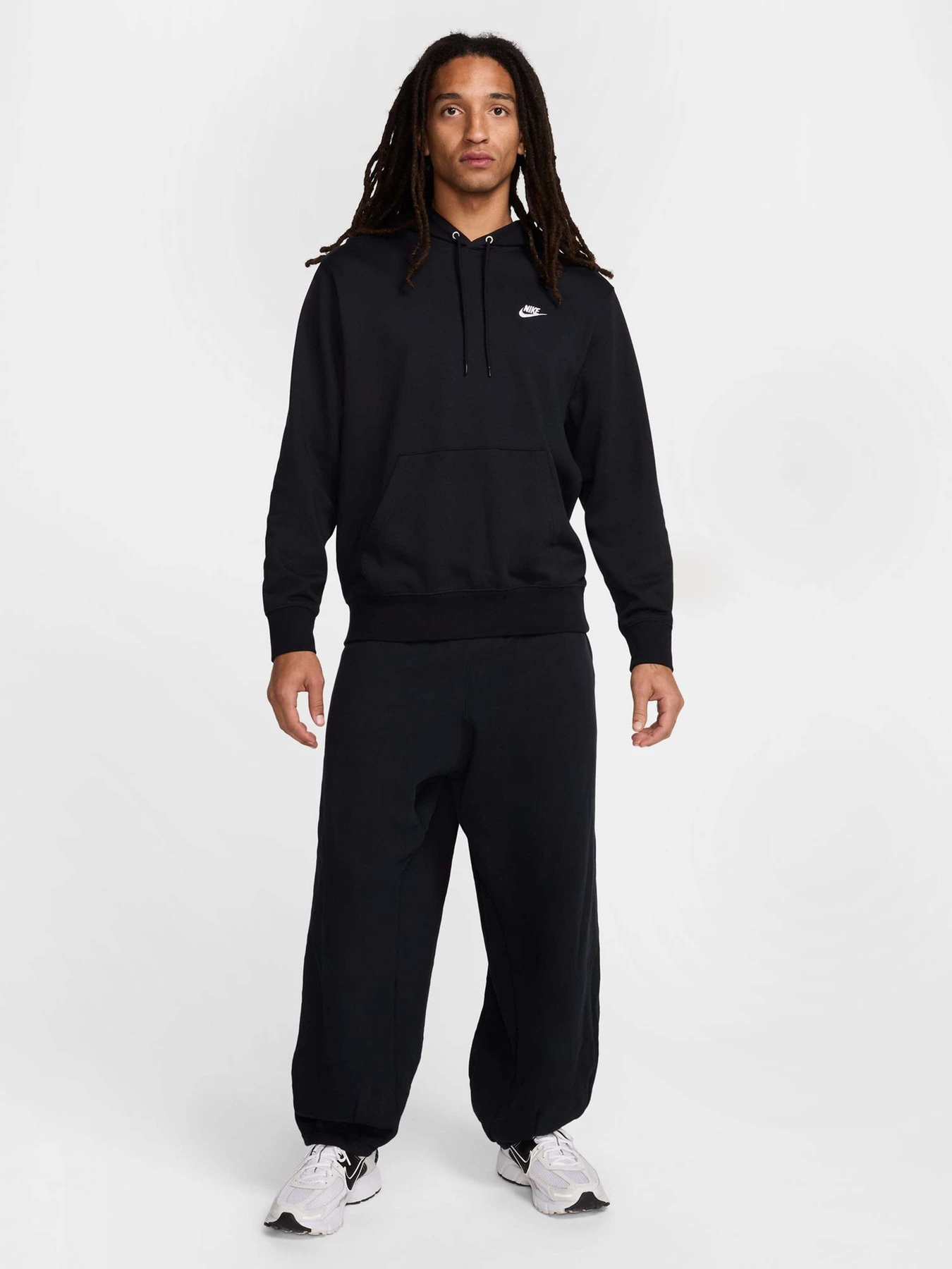 Худи и свитшоты NIKE CLUB FRENCH TERRY модель FN3866-010 Худи и свитшоты NIKE CLUB FRENCH TERRY модель FN3866-010 Фото