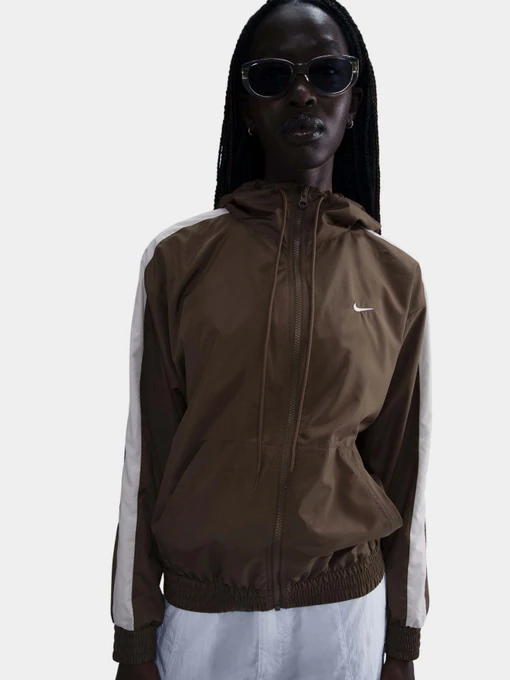 Куртки и дубленки NIKE LOOSE UV HOODED модель FV6298-004 Фото
