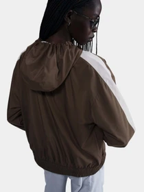 Куртки и дубленки NIKE LOOSE UV HOODED модель FV6298-004 Фото