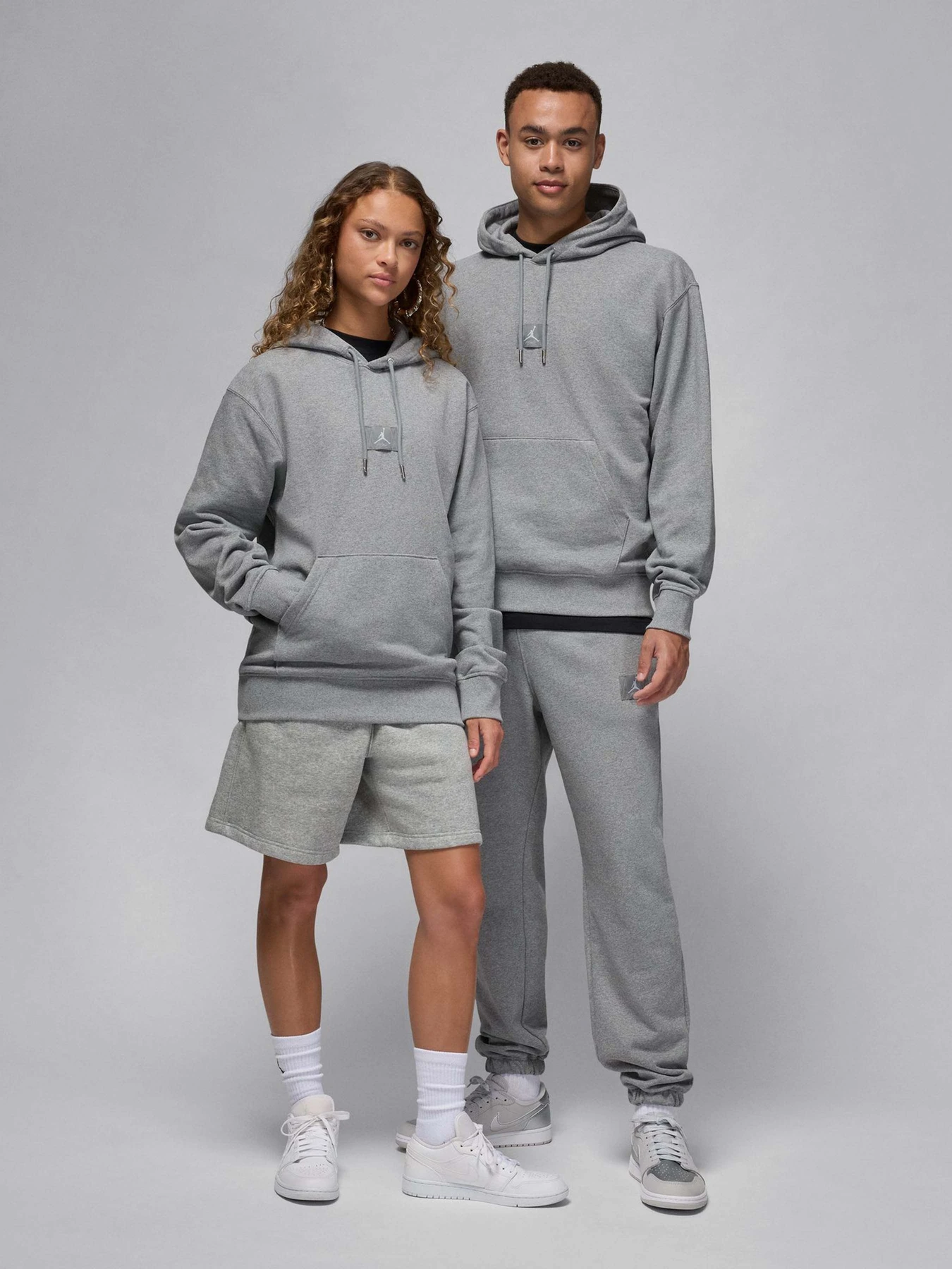 Худи и свитшоты NIKE JORDAN FLIGHT FLEECE модель FV7247-091 Худи и свитшоты NIKE JORDAN FLIGHT FLEECE модель FV7247-091 Фото