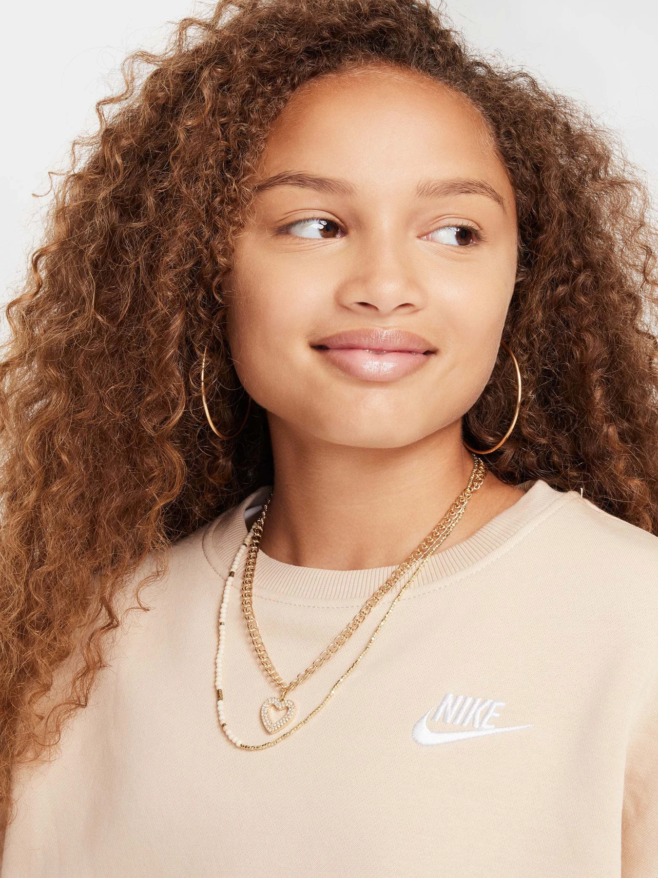 Худі та світшоти NIKE SPORTSWEAR CLUB FLEECE модель FZ9244-126 Худі та світшоти NIKE SPORTSWEAR CLUB FLEECE модель FZ9244-126 Фото