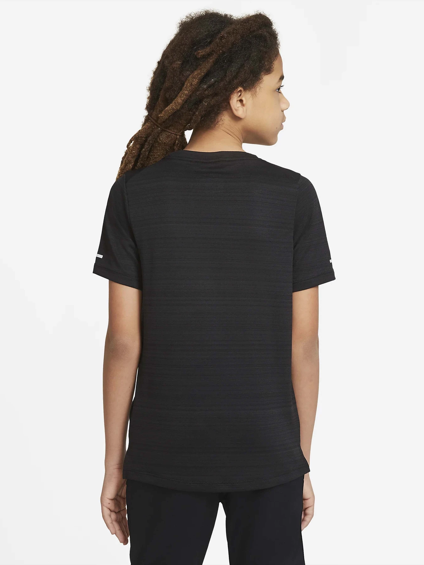 Футболки і поло NIKE DRI-FIT MILER модель DD3055-010 Футболки і поло NIKE DRI-FIT MILER модель DD3055-010 Фото