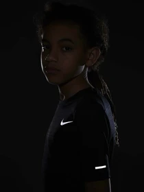 Футболки і поло NIKE DRI-FIT MILER модель DD3055-010 Фото